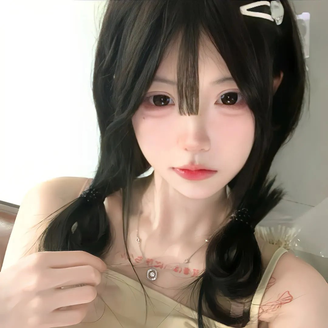 空中荡女